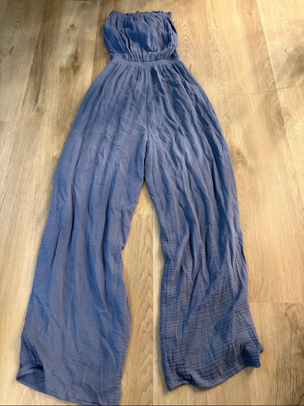 EVEREVE Riley Strapless Gauze Jumpsuit Blue Medium beach summer vacation comfy - Picture 5 of 7